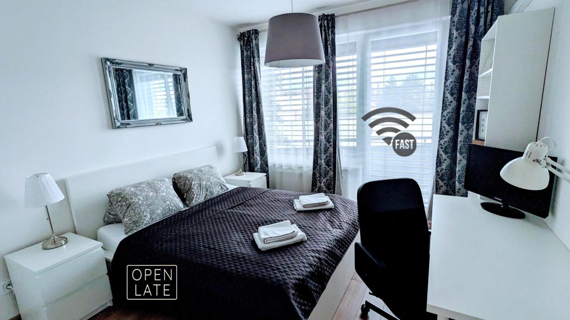 E2 Luxury Oldtown Apt - 2X Parking, Foodstore, Pcscreen, Netflix, Unlimited Music, Crib, Babychair, Fastwifi, Aircon Caşonia Exterior foto
